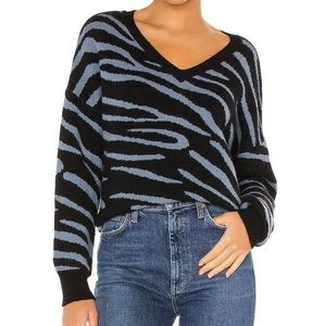 V neck Oversized Sweater in Slate Zebra sz m